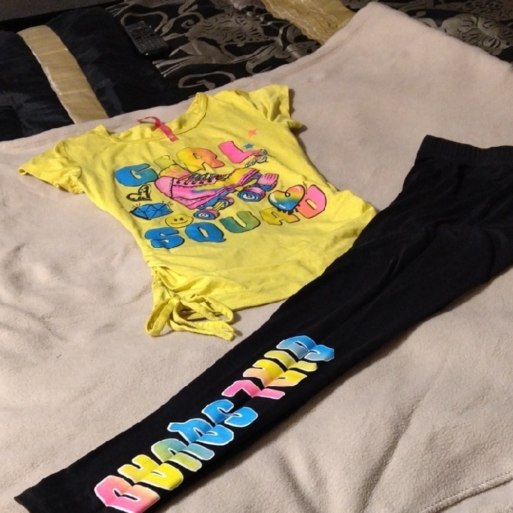 Yellow Graphic Tee and Black Leggings Set
